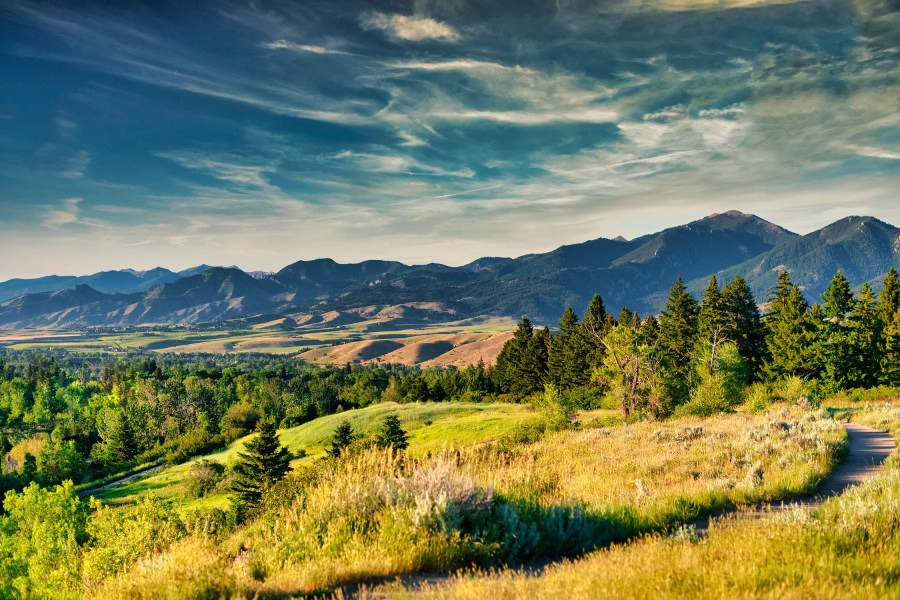 Mountain scenery near Bozeman, Montana